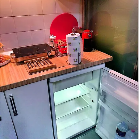 Poppy's House 펜션 카타니아